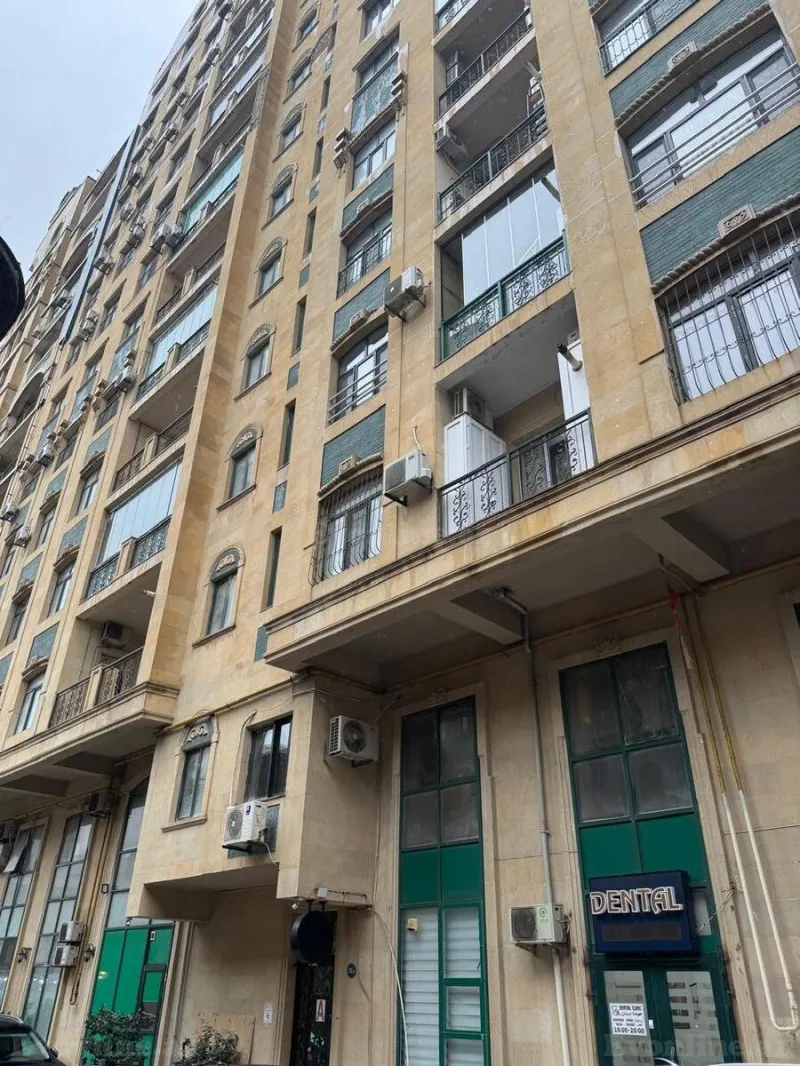 Satılır 4 otaqlı Mənzil Yeni tikili 190 m² Sahil m. - şəkil 2