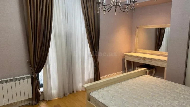 Satılır 4 otaqlı Mənzil Yeni tikili 190 m² Sahil m. - şəkil 9