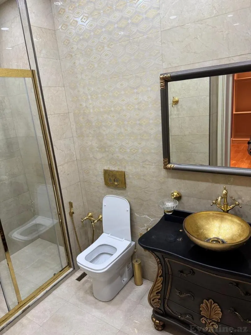 Satılır 4 otaqlı Mənzil Yeni tikili 190 m² Sahil m. - şəkil 19