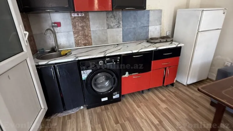 1 otaqlı Mənzil 30 m² Yeni Yasamal Kirayə verilir