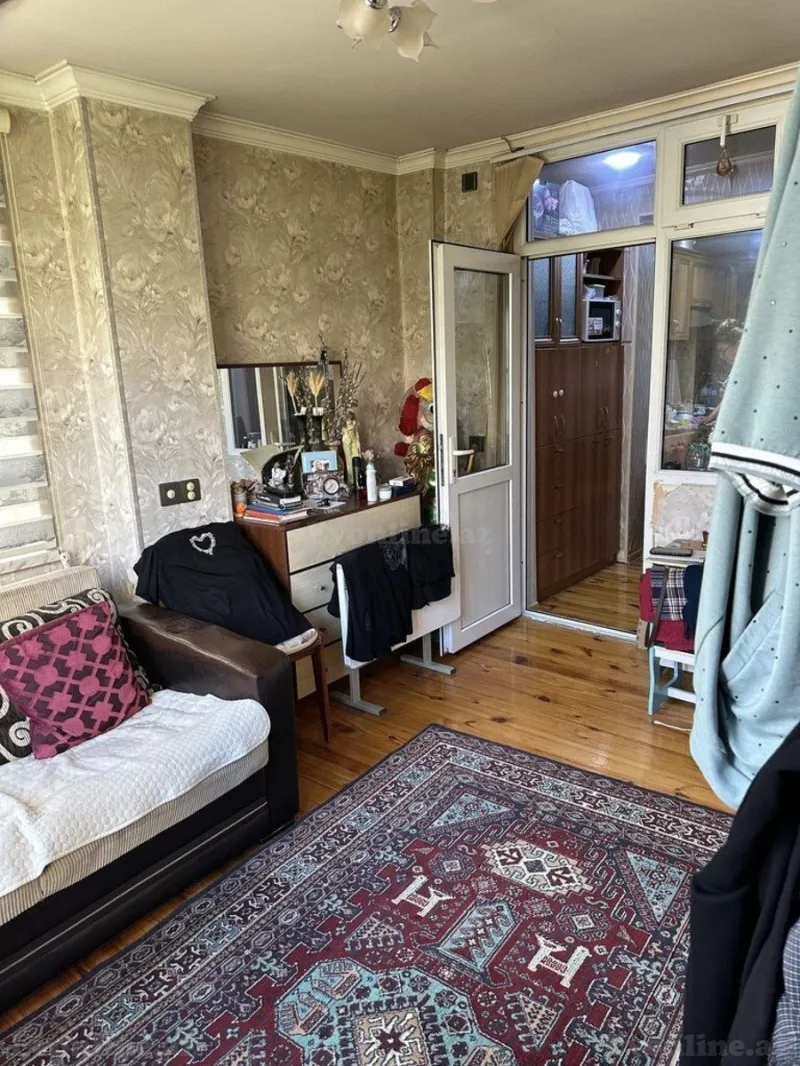 Satılır 3 otaqlı Mənzil Köhnə tikili 57 m² Yasamal - şəkil 2