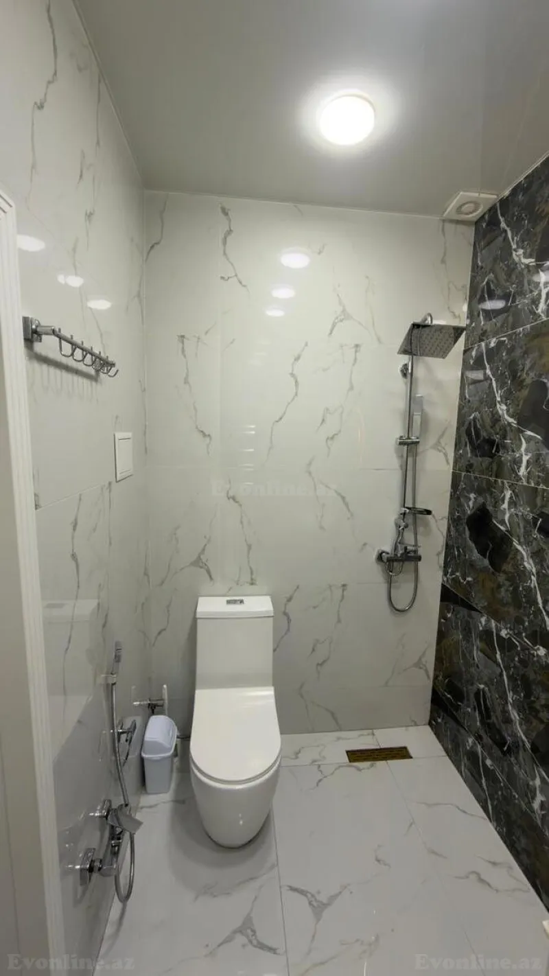 Satılır 3 otaqlı Mənzil Yeni tikili 82 m² Qara Qarayev m. - şəkil 15