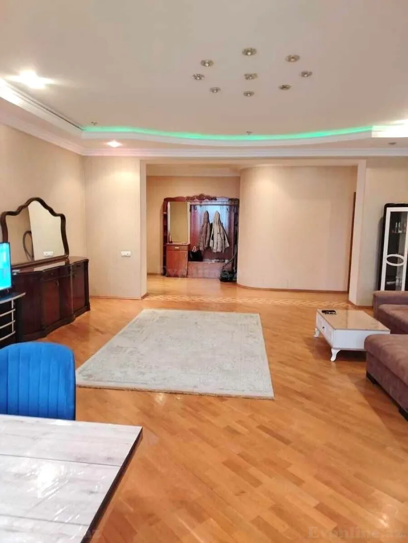 Kirayə verilir 3 otaqlı Mənzil Yeni tikili 138 m² 28 May m. - şəkil 5