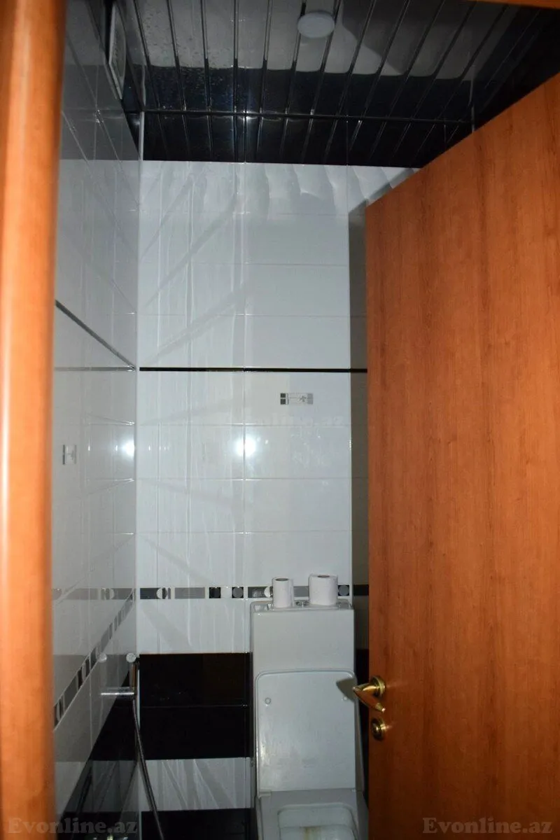 Kirayə verilir 3 otaqlı Mənzil Yeni tikili 138 m² 28 May m. - şəkil 14