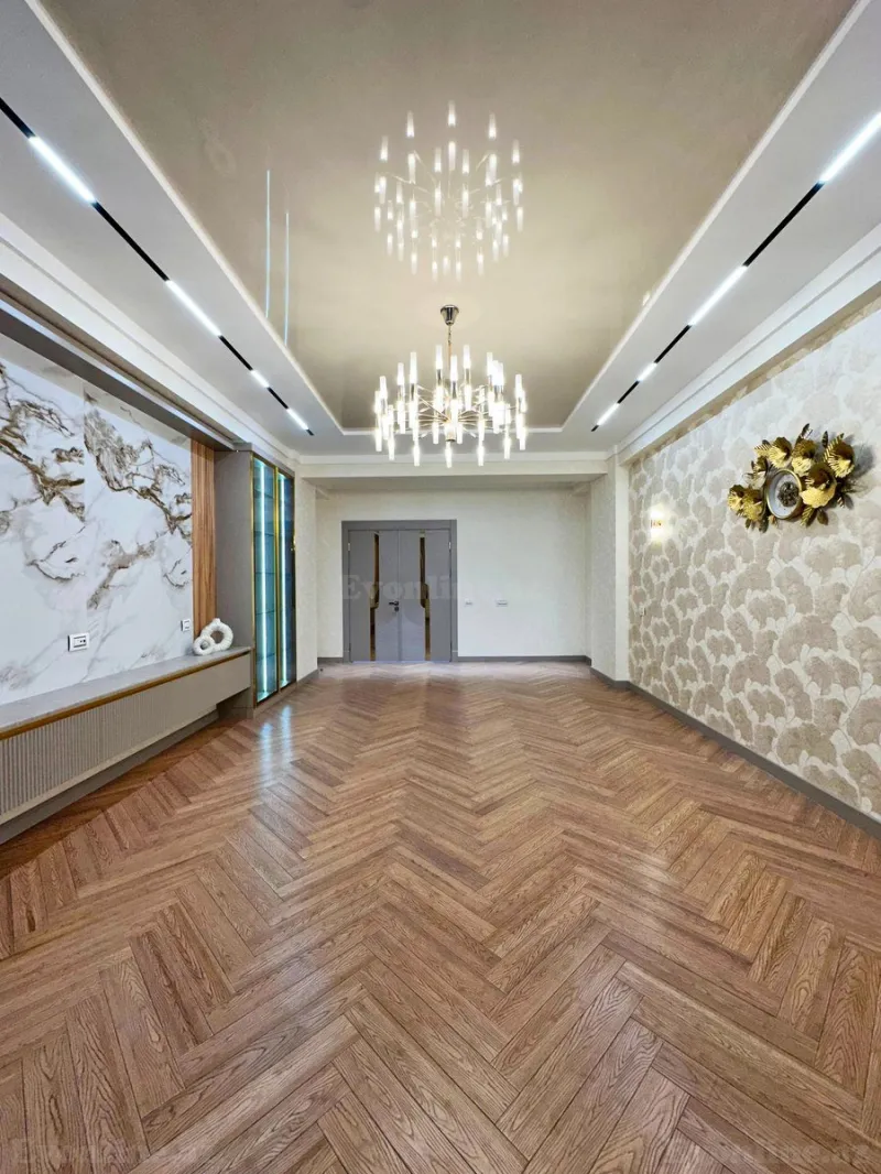 Satılır 4 otaqlı Mənzil Yeni tikili 245 m² Nəsimi r. - şəkil 3