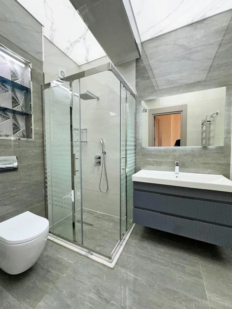 Satılır 4 otaqlı Mənzil Yeni tikili 245 m² Nəsimi r. - şəkil 12