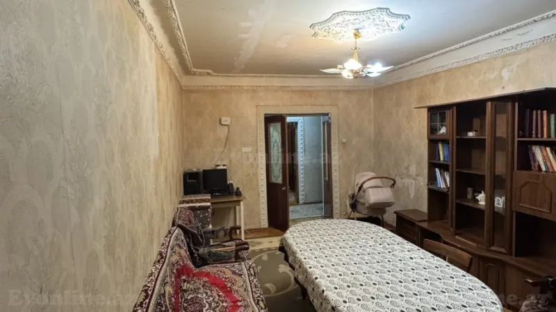 Satılır 3 otaqlı Mənzil Köhnə tikili 90 m² Xalqlar Dostluğu m. - şəkil 4