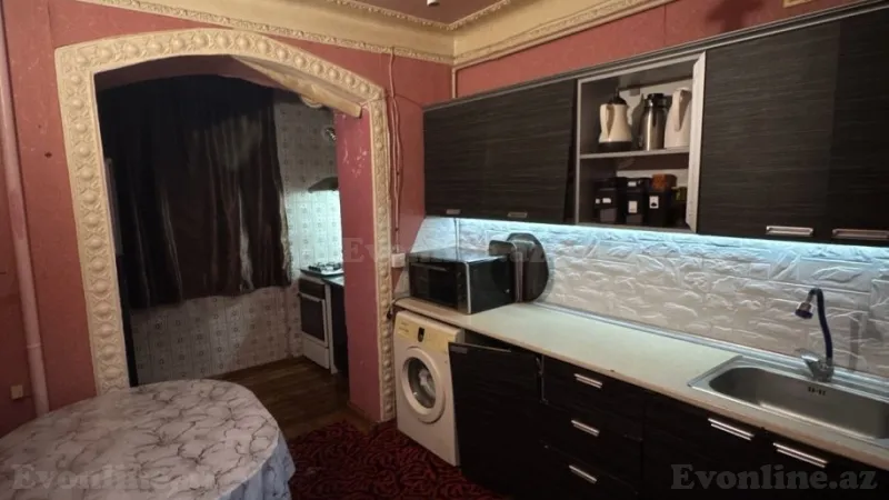 Satılır 3 otaqlı Mənzil Köhnə tikili 90 m² Xalqlar Dostluğu m. - şəkil 15