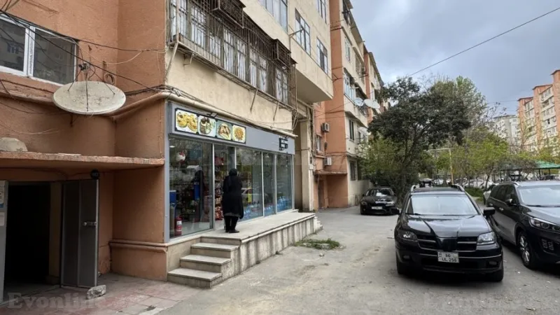 Satılır 3 otaqlı Mənzil Köhnə tikili 90 m² Xalqlar Dostluğu m. - şəkil 22