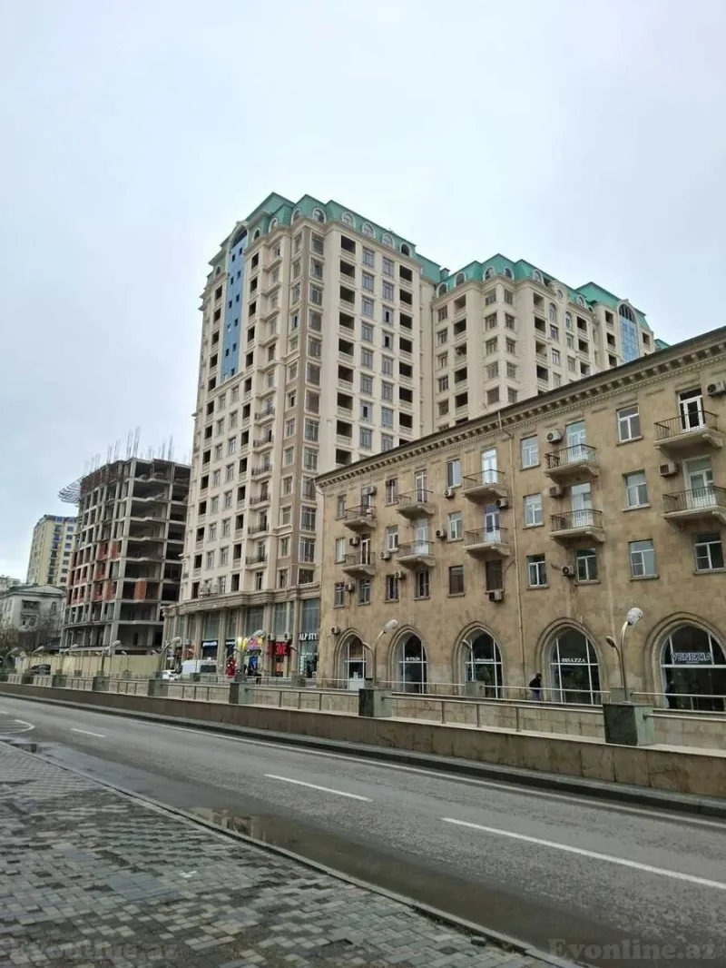 Satılır 3 otaqlı Mənzil Yeni tikili 137 m² Nəriman Nərimanov m. - şəkil 2