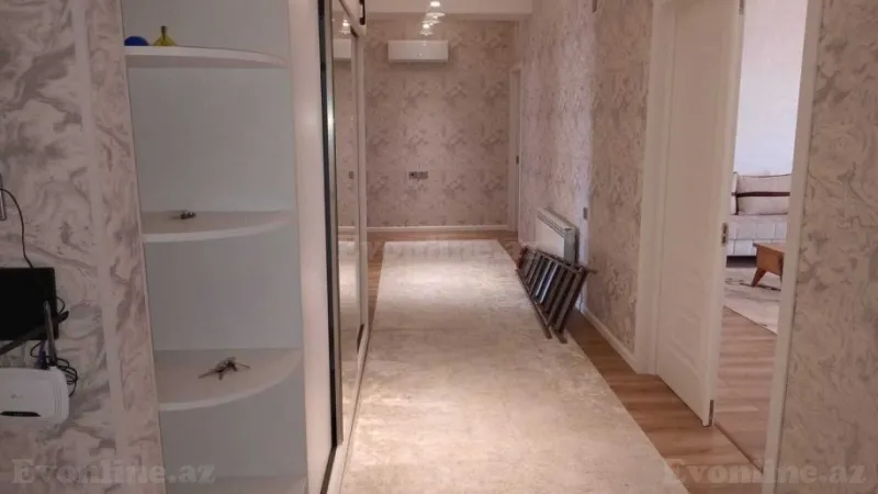 Kirayə verilir 3 otaqlı Mənzil Yeni tikili 130 m² Xətai m. - şəkil 4