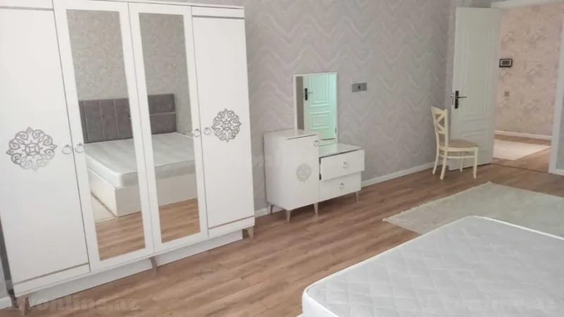 Kirayə verilir 3 otaqlı Mənzil Yeni tikili 130 m² Xətai m. - şəkil 8