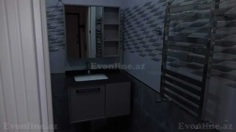 Kirayə verilir 3 otaqlı Mənzil Yeni tikili 130 m² Xətai m. - şəkil 14