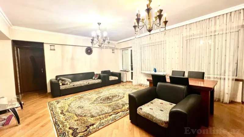 Satılır 4 otaqlı Mənzil Köhnə tikili 126 m² Nəsimi r. - şəkil 2