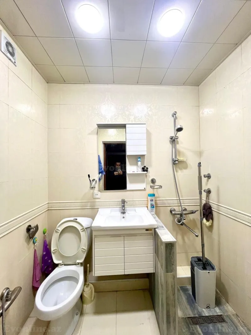 Satılır 4 otaqlı Mənzil Köhnə tikili 126 m² Nəsimi r. - şəkil 12