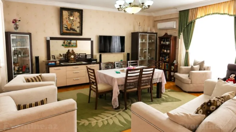 Satılır 3 otaqlı Mənzil Yeni tikili 120 m² Nizami m.