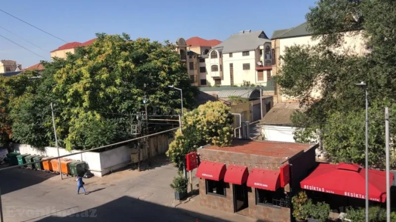 Satılır 2 otaqlı Mənzil Köhnə tikili 63 m² Nərimanov r. - şəkil 8