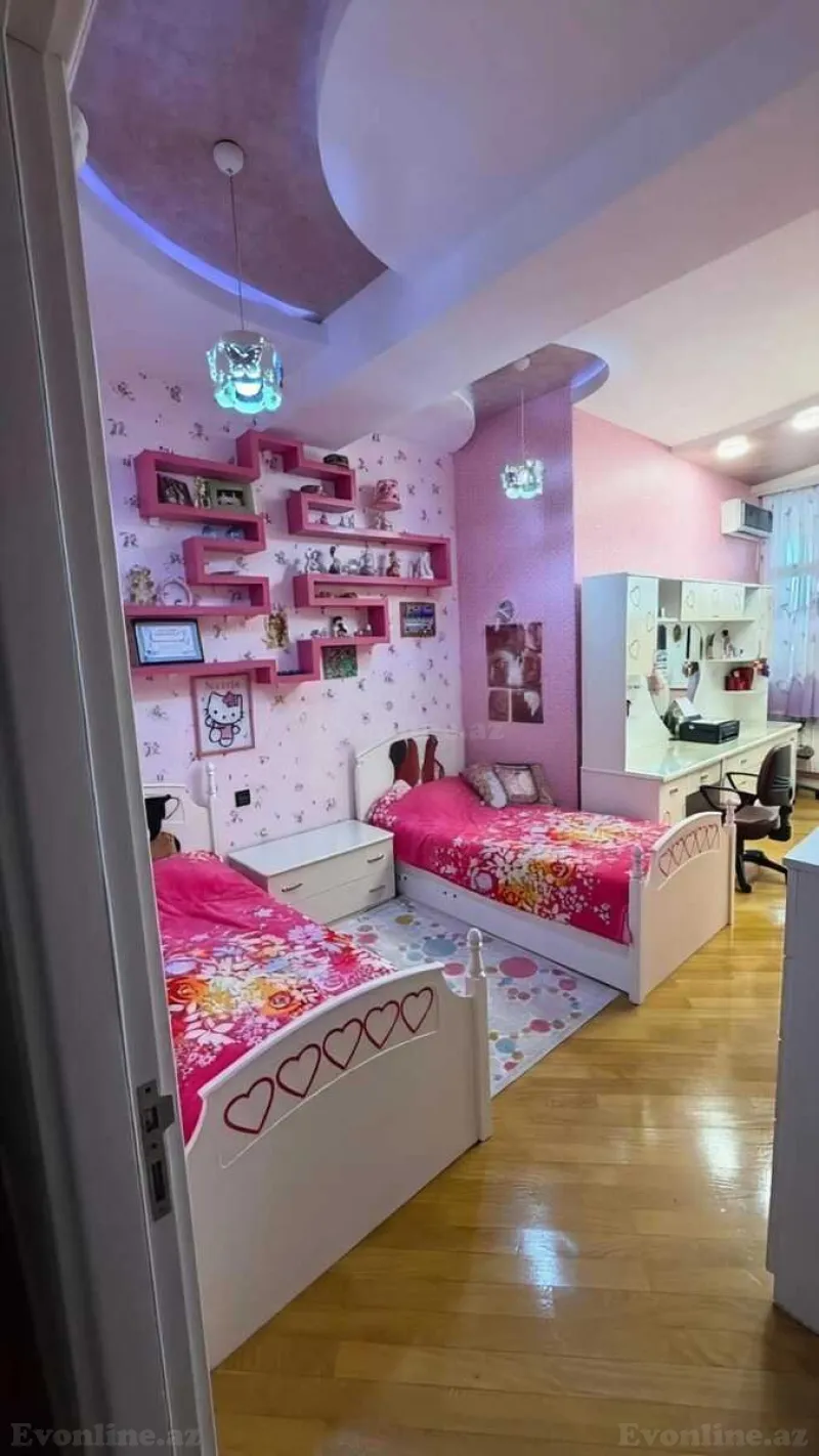 Satılır 4 otaqlı Mənzil Yeni tikili 185 m² 8-ci mikrorayon - şəkil 6