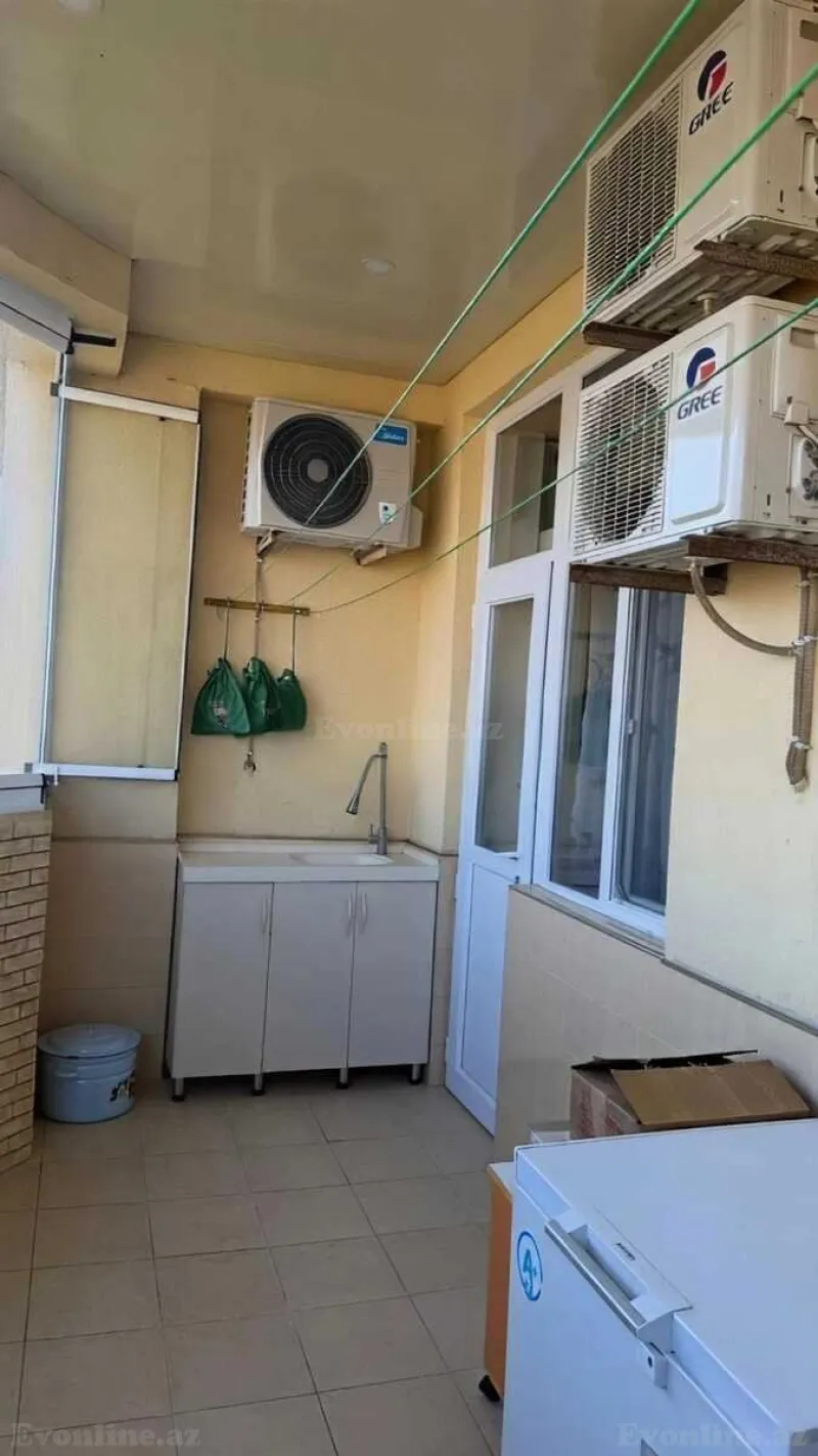 Satılır 4 otaqlı Mənzil Yeni tikili 185 m² 8-ci mikrorayon - şəkil 25