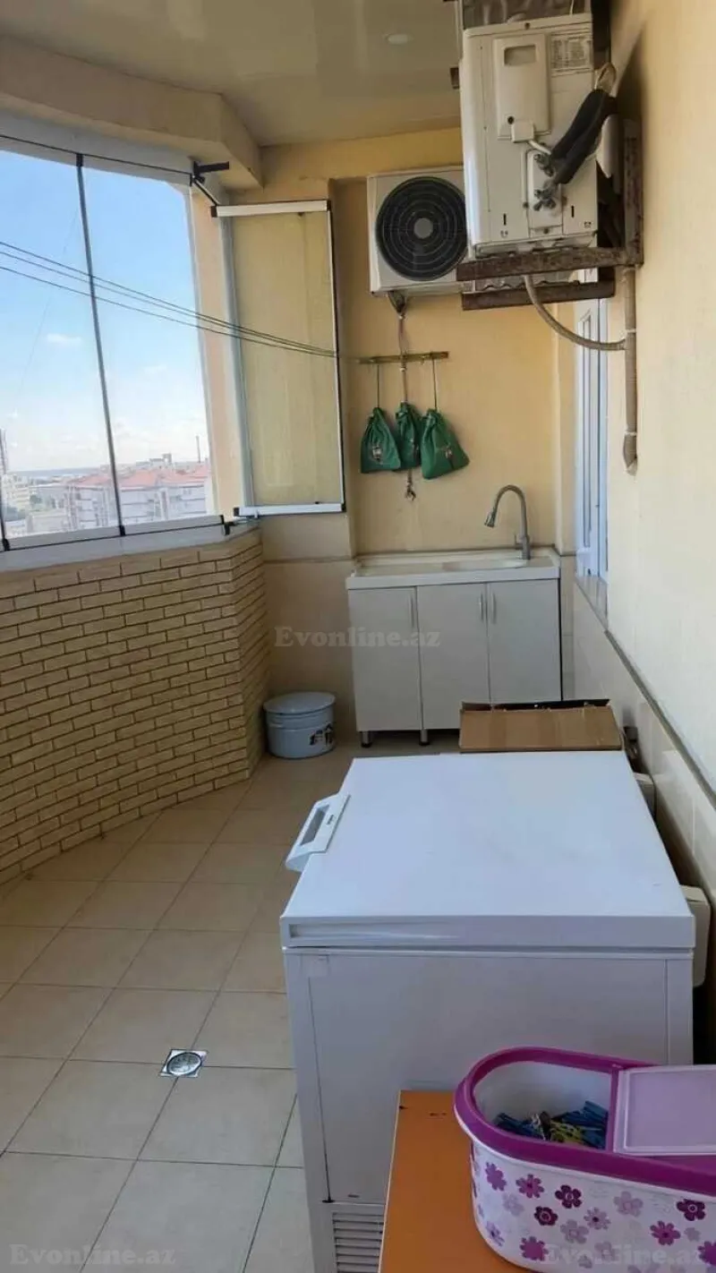 Satılır 4 otaqlı Mənzil Yeni tikili 185 m² 8-ci mikrorayon - şəkil 27