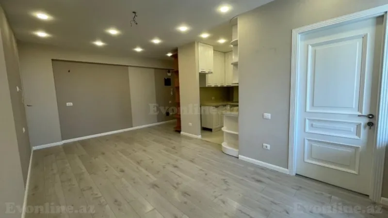 Satılır 3 otaqlı Mənzil Yeni tikili 80 m² Həzi Aslanov m. - şəkil 2