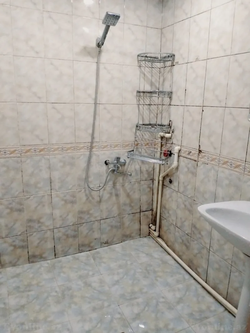 Kirayə verilir 2 otaqlı Mənzil Yeni tikili 70 m² 4-cü mikrorayon - şəkil 7