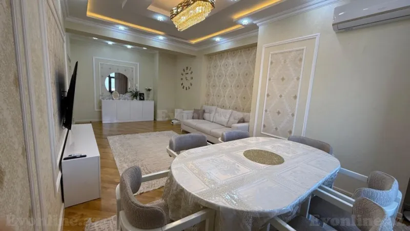 Satılır 2 otaqlı Mənzil Yeni tikili 83 m² 8-ci kilometr