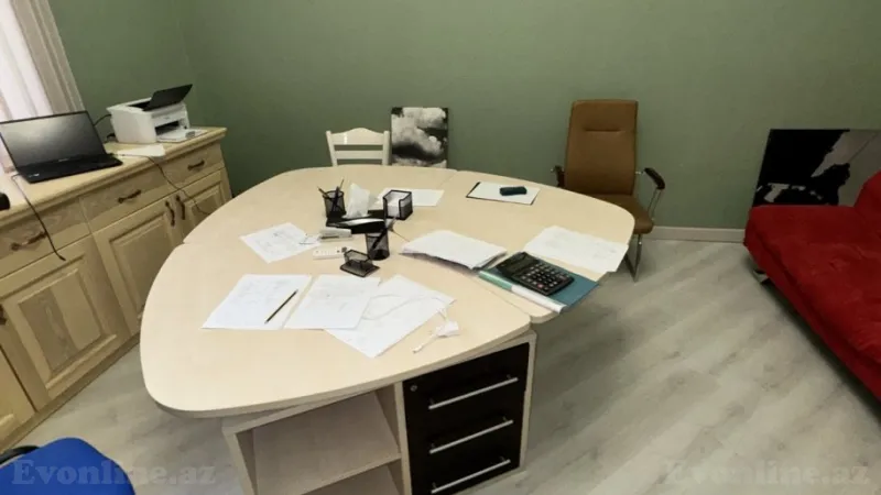 Kirayə verilir Ofis 45 m² Nəsimi r. - şəkil 2