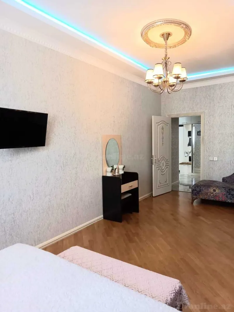 Satılır 2 otaqlı Mənzil Yeni tikili 90 m² Nərimanov r. - şəkil 2