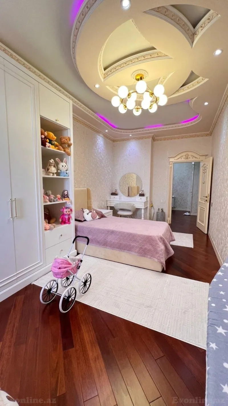 Satılır 4 otaqlı Mənzil Yeni tikili 168 m² Qara Qarayev m. - şəkil 12