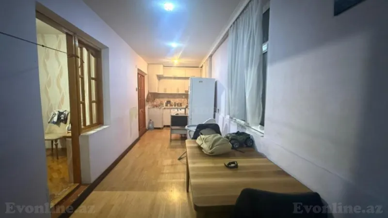 4 otaqlı Mənzil 100 m² Gənclik m. Satılır