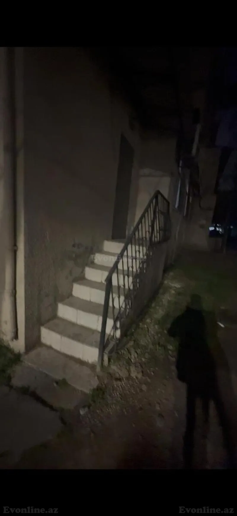 Satılır 4 otaqlı Mənzil Köhnə tikili 100 m² Gənclik m. - şəkil 4