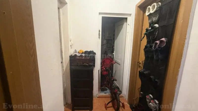 Satılır 4 otaqlı Mənzil Köhnə tikili 100 m² Gənclik m. - şəkil 5