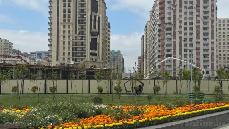 Satılır 2 otaqlı Mənzil Yeni tikili 93.3 m² Gənclik m.