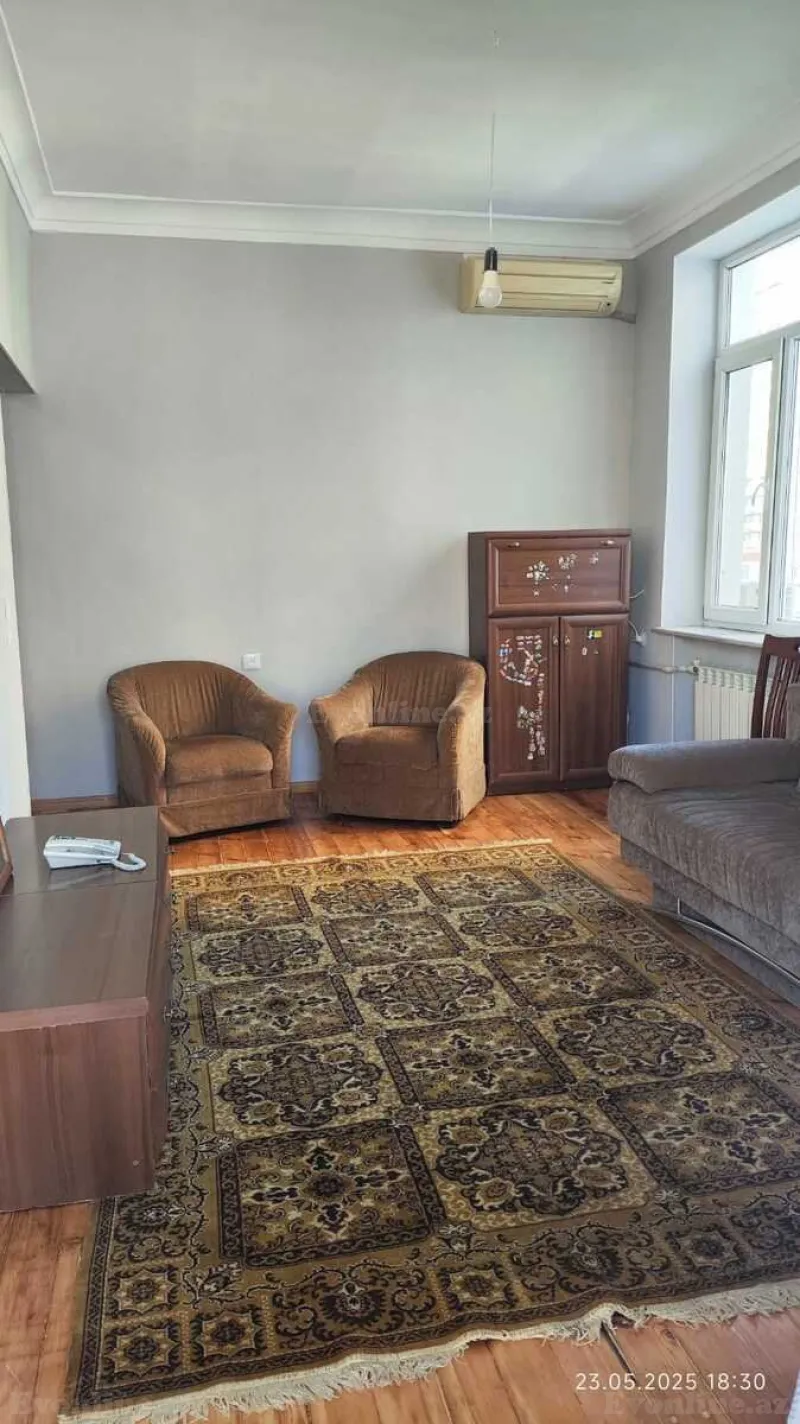 1 otaqlı Mənzil 40 m² Xətai m. Satılır