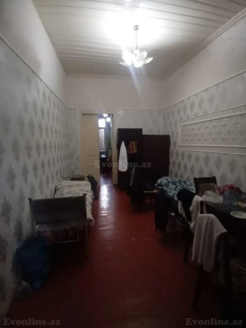Satılır 3 otaqlı Mənzil Köhnə tikili 80 m² Səbail r. - şəkil 2