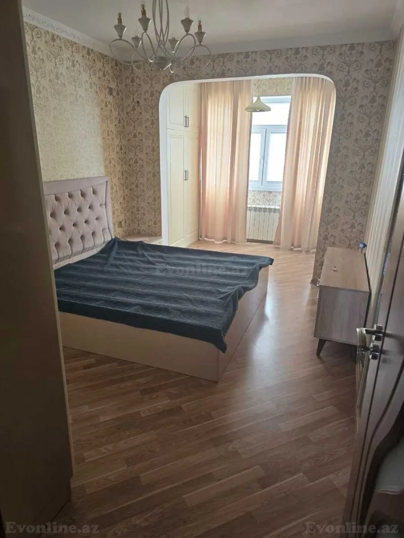 Satılır 4 otaqlı Mənzil Köhnə tikili 100 m² Suraxanı r. - şəkil 12