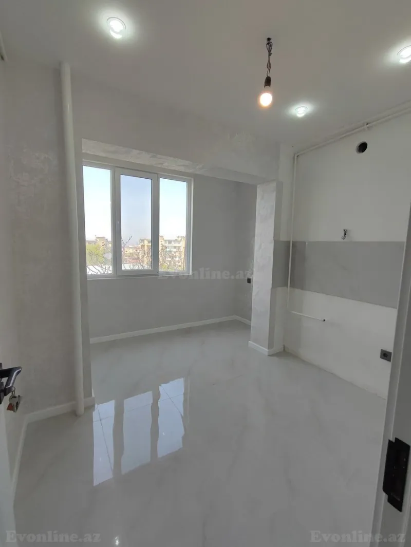 Satılır 2 otaqlı Mənzil Köhnə tikili 68 m² Həzi Aslanov - şəkil 3