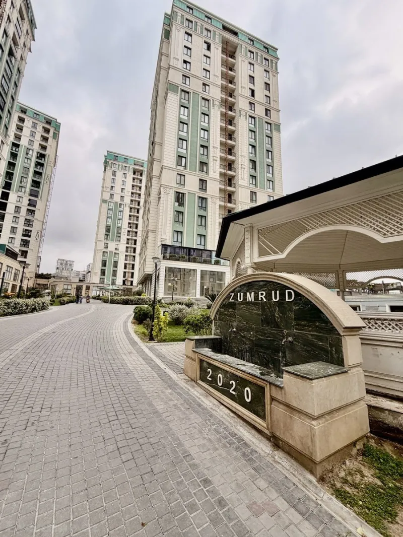 Satılır 4 otaqlı Mənzil Yeni tikili 177.9 m² Gənclik m. - şəkil 2