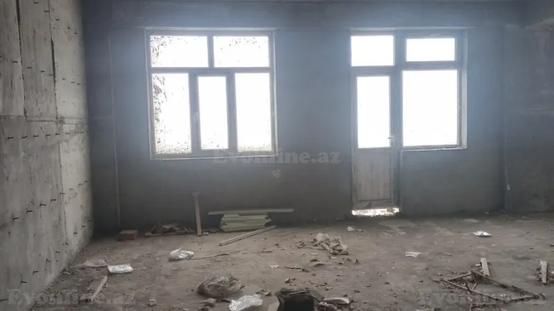 Satılır 3 otaqlı Mənzil Yeni tikili 128 m² 7-ci mikrorayon - şəkil 2