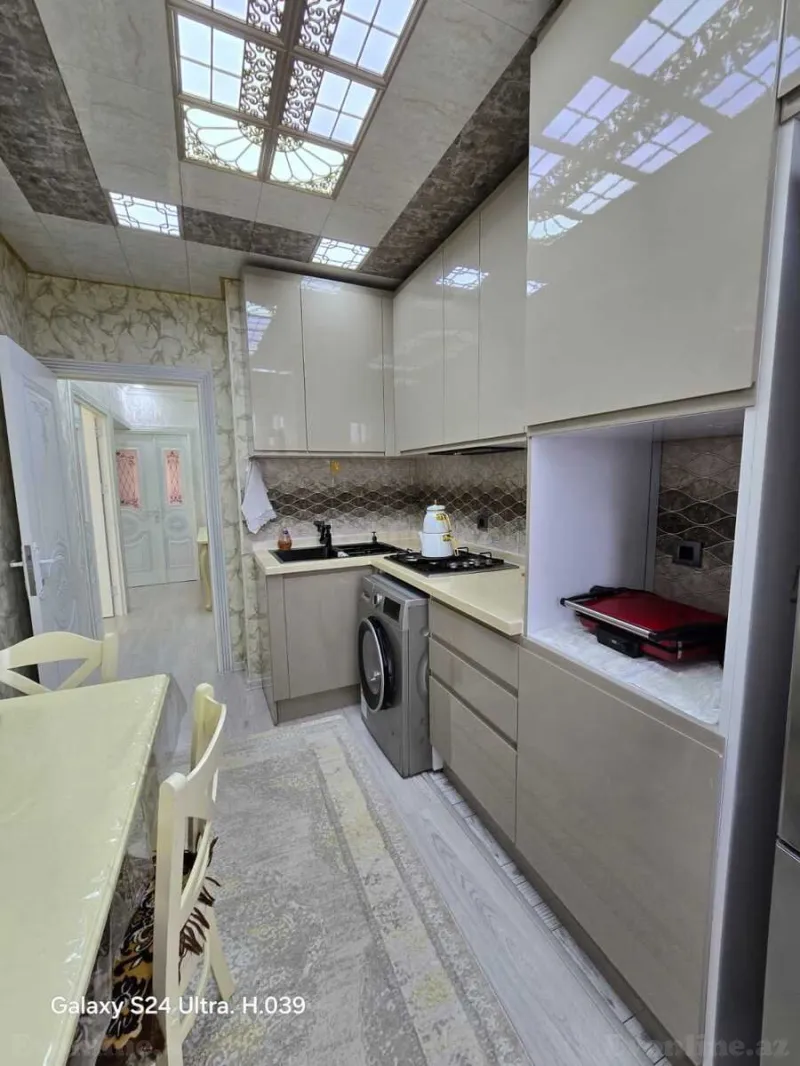 Satılır 4 otaqlı Mənzil Köhnə tikili 88 m² Sumqayıt - şəkil 2