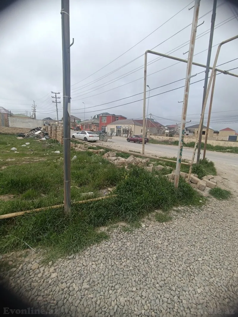 Torpaq Qobu Satılır