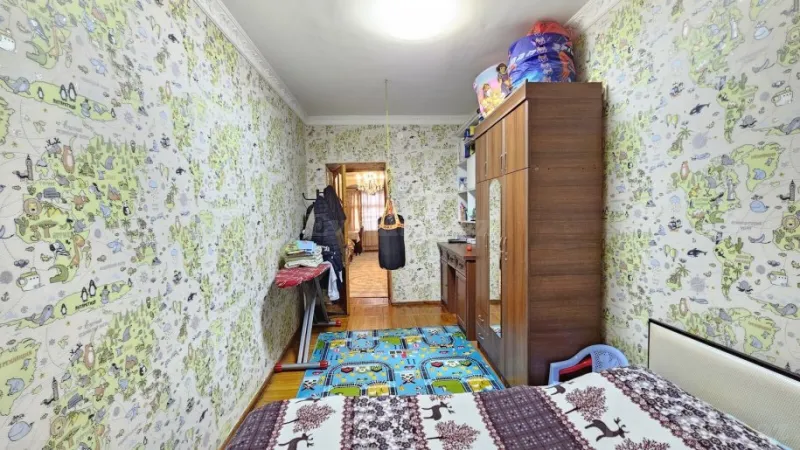 Satılır 3 otaqlı Mənzil Köhnə tikili 80 m² İnşaatçılar m. - şəkil 10