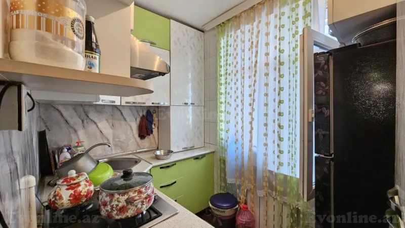 Satılır 3 otaqlı Mənzil Köhnə tikili 80 m² İnşaatçılar m. - şəkil 12