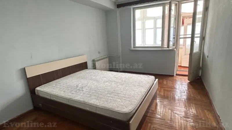 Kirayə verilir 3 otaqlı Mənzil Köhnə tikili 65 m² Nərimanov r. - şəkil 3