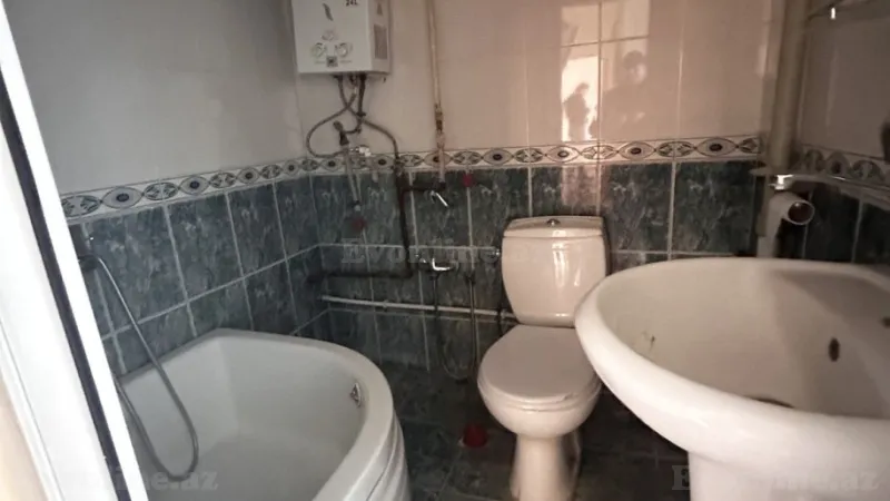 Kirayə verilir 3 otaqlı Mənzil Köhnə tikili 65 m² Nərimanov r. - şəkil 4