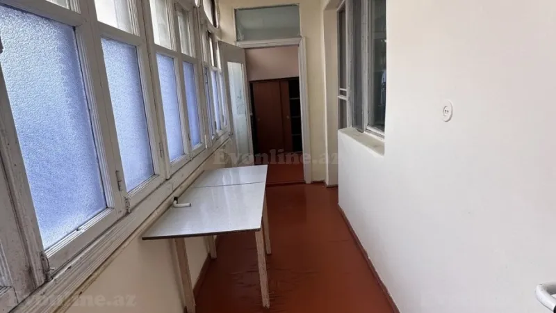 Kirayə verilir 3 otaqlı Mənzil Köhnə tikili 65 m² Nərimanov r. - şəkil 7