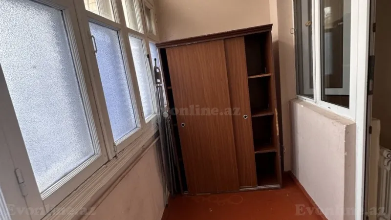 Kirayə verilir 3 otaqlı Mənzil Köhnə tikili 65 m² Nərimanov r. - şəkil 8