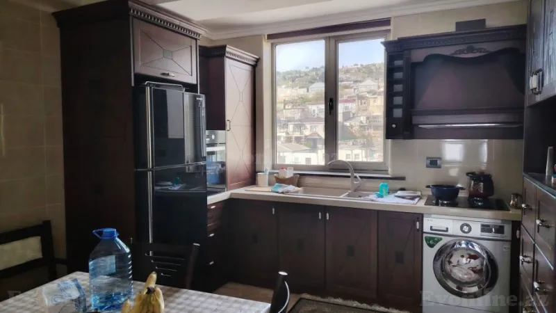 Kirayə verilir 3 otaqlı Mənzil Köhnə tikili 100 m² Bayıl - şəkil 12