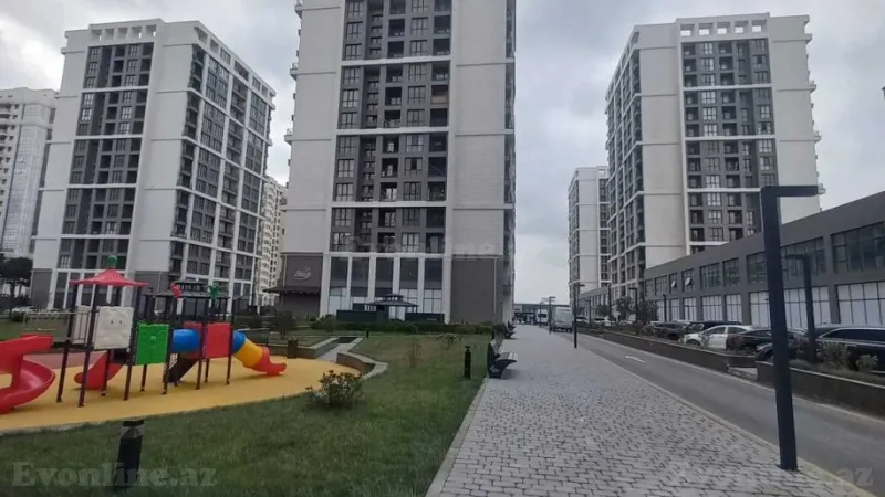 Satılır 3 otaqlı Mənzil Yeni tikili 146 m² Koroğlu m. - şəkil 2